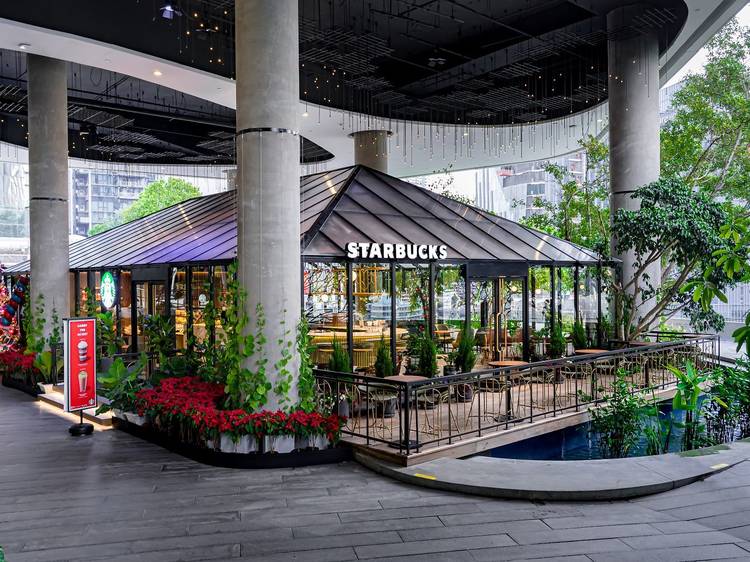 Starbucks Sky Garden in Emquartier Phrom Phong Bangkok, glasshouse cafe with greenery